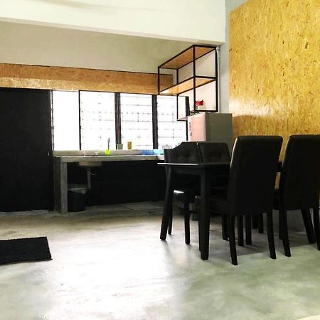 Panda Homestay Seremban Exterior photo